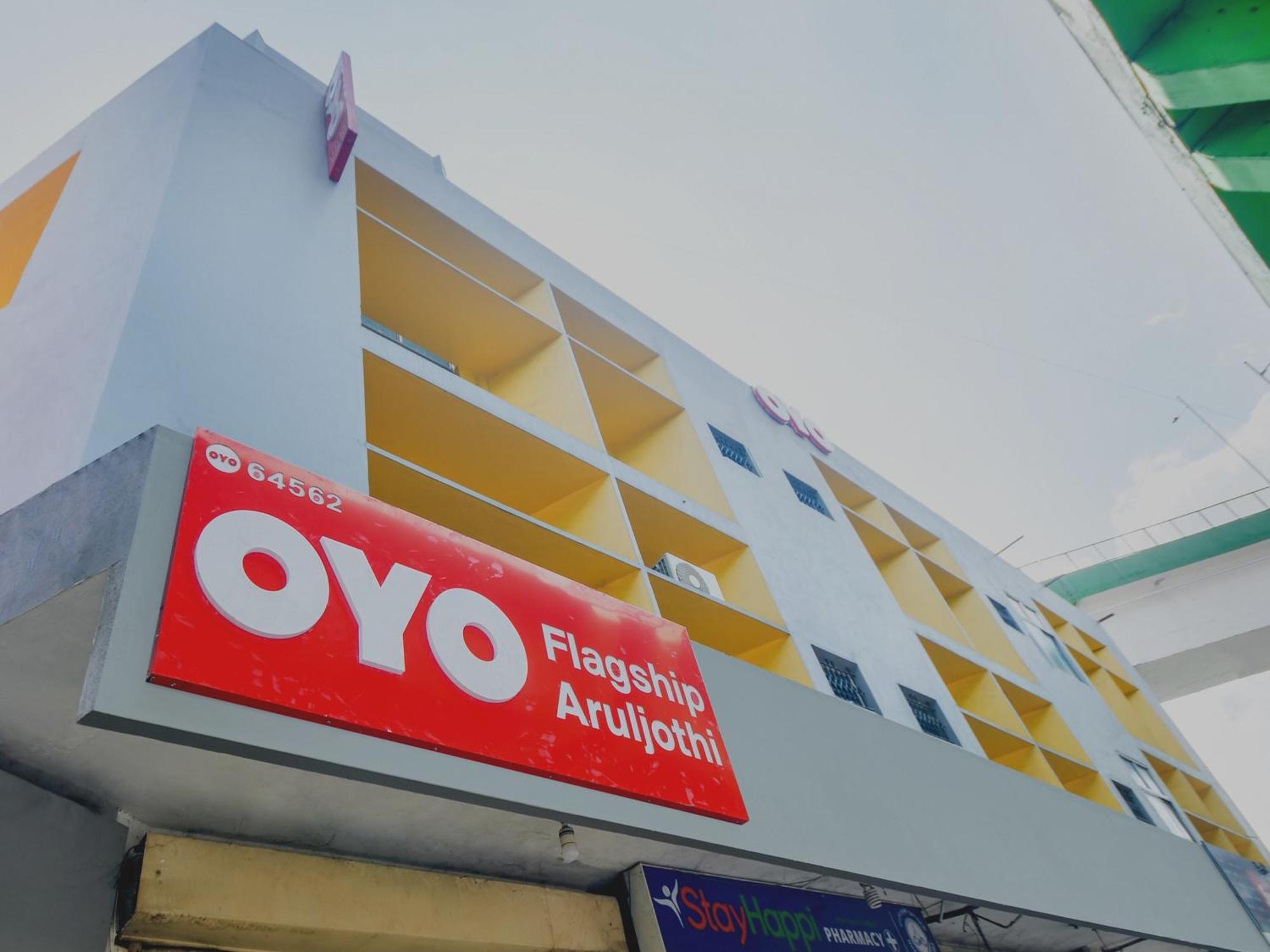 Hotel O Aruljothi Gandhipuram Bus Terminus Coimbatore Esterno foto